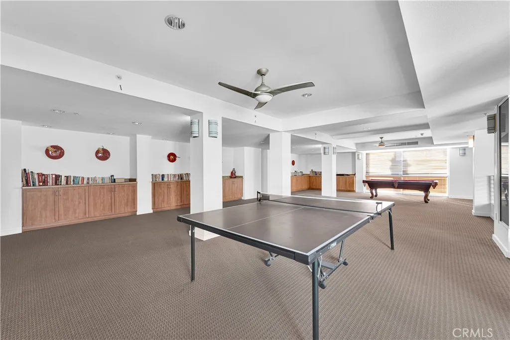 267 S San Pedro, Los Angeles, California 90012 home-pic-30